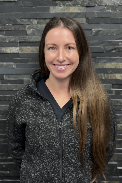 Brianna Rahall registered dental assistant in Alexandria VA